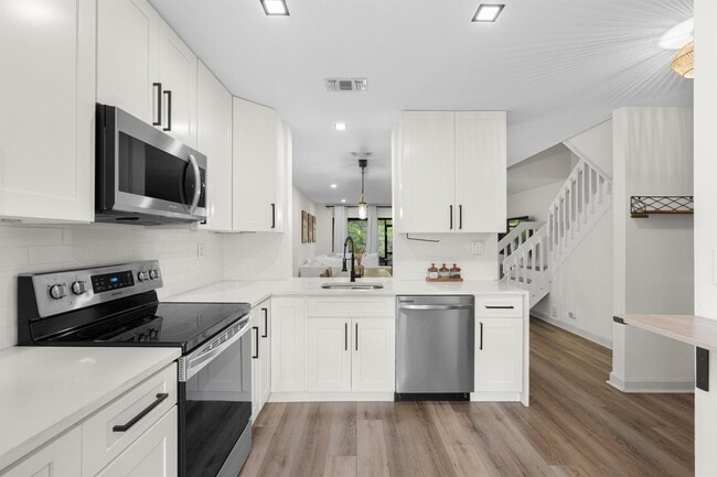Photo - 4908 NW 82nd Ave