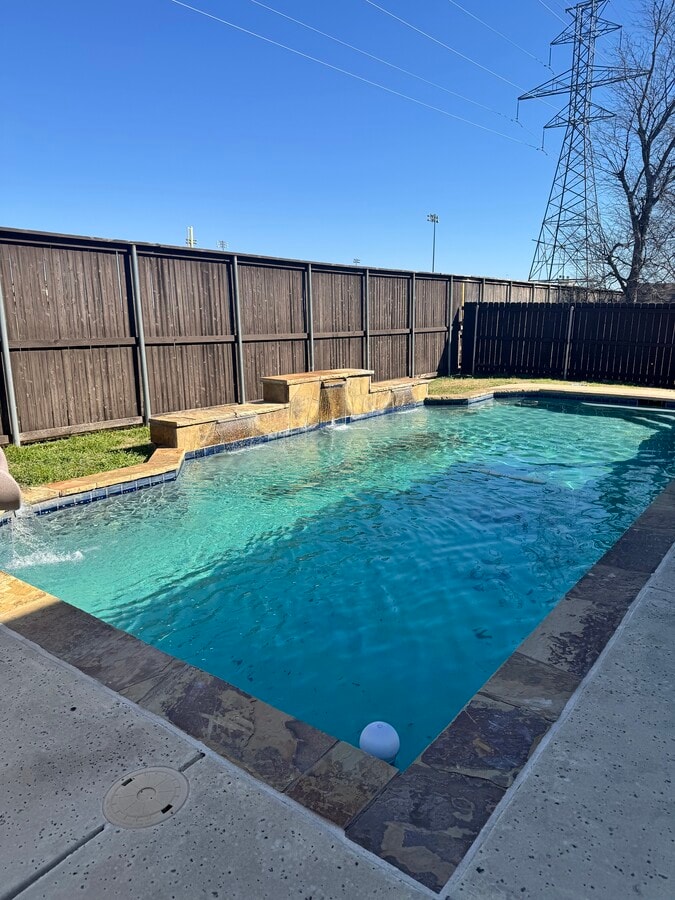 Photo - 809 Mockingbird Dr