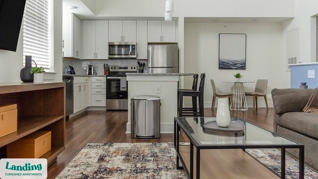 Photo - 901 Kelly Green Ln Unidad 19201