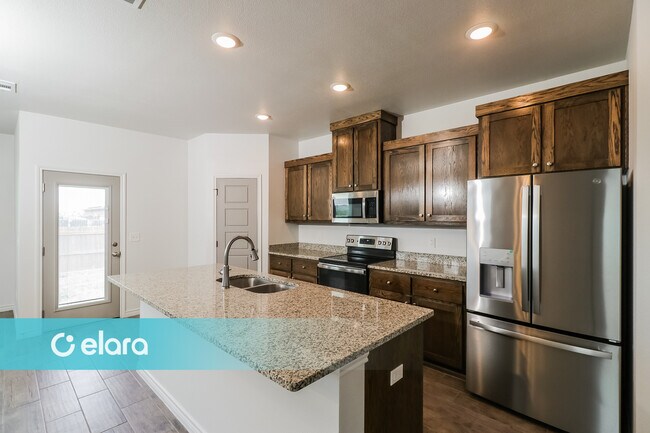 Photo - 721 Freedom Cir