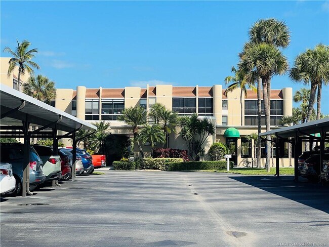 Photo - 3442 NE Causeway Blvd Unit 302