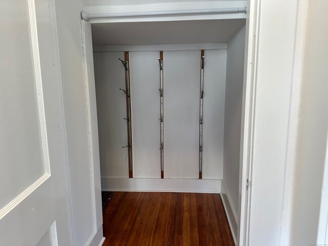 Photo - 1049 Campbell Ave