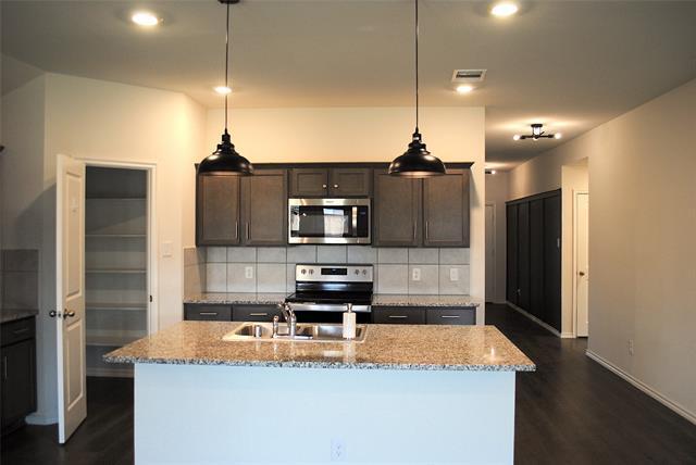 Photo - 6217 Bracken Dr