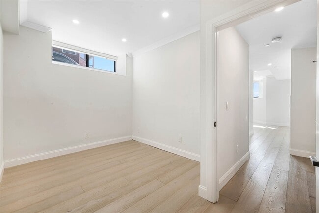 Photo - 1430 Columbia Rd Unit 1