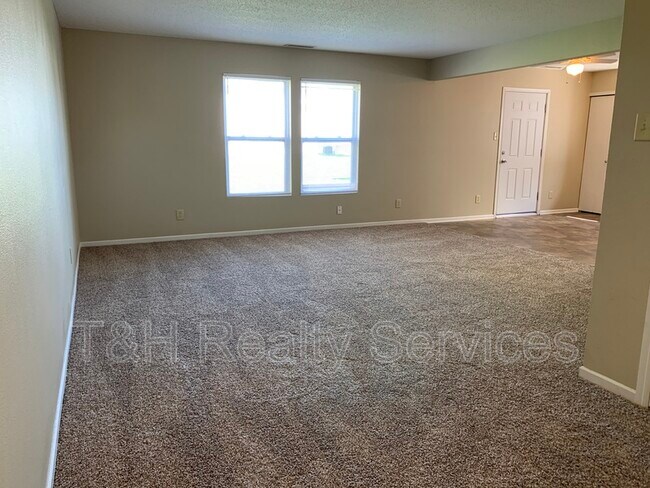 Photo - 8036 States Bend Dr