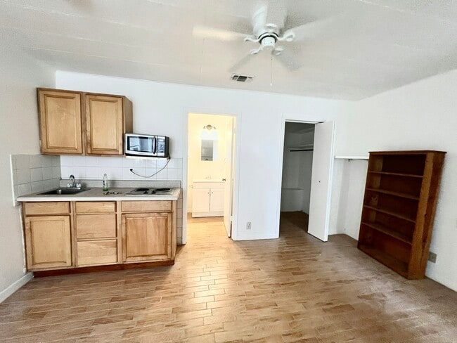 Photo - 6403 Magnolia Homes Rd Unit 6403 C