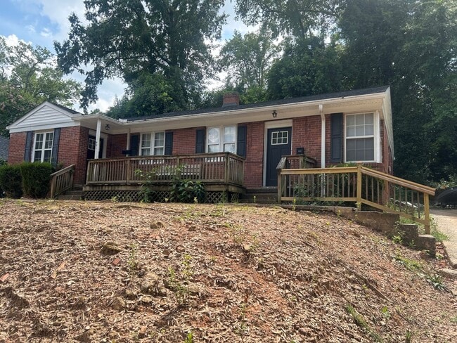 Building Photo - 403 Waccamaw Ave Rental