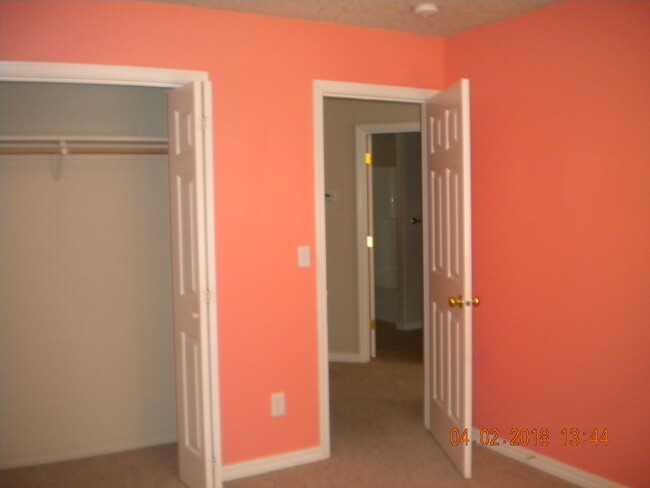 Photo - OWN798 Unidad 262 JOY ST