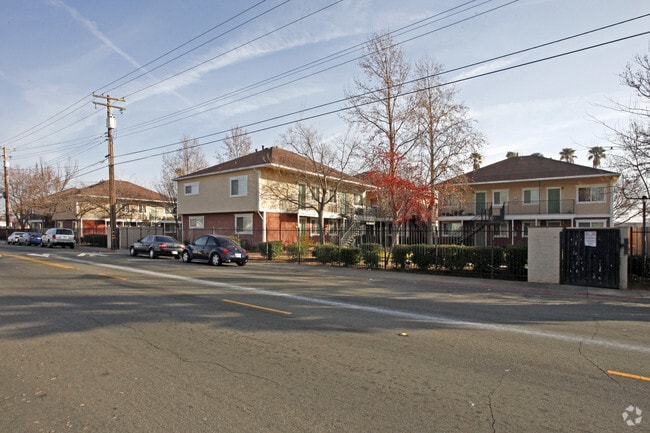 Mutual Housing at Dixieanne
