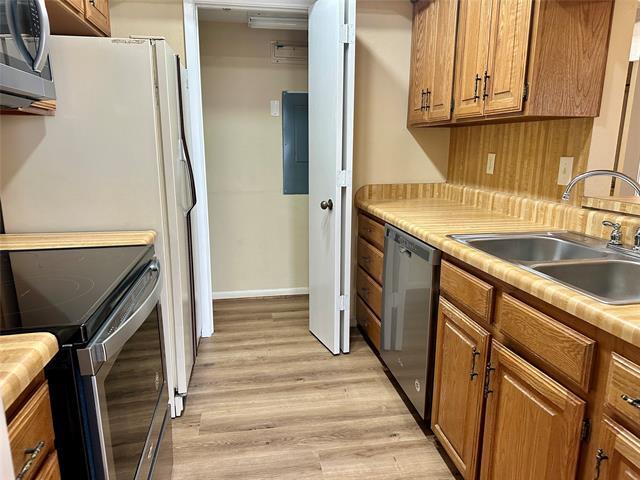 Photo - 927 Signal Ridge Pl