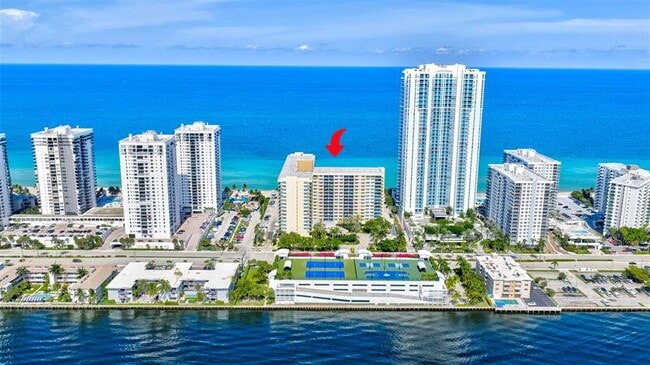 Building Photo - 2501 S Ocean Dr Unit 33