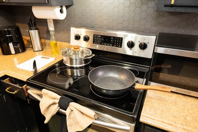 Photo - 3496 Lansdowne Dr Unidad APT “B”