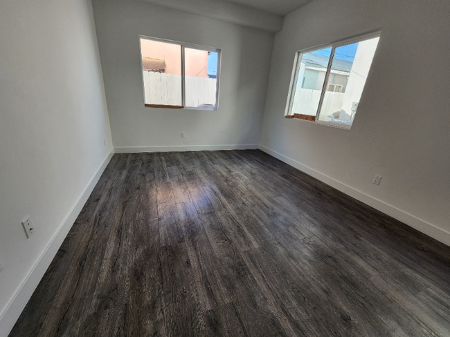 Photo - 6513 Florence Pl Unidad B