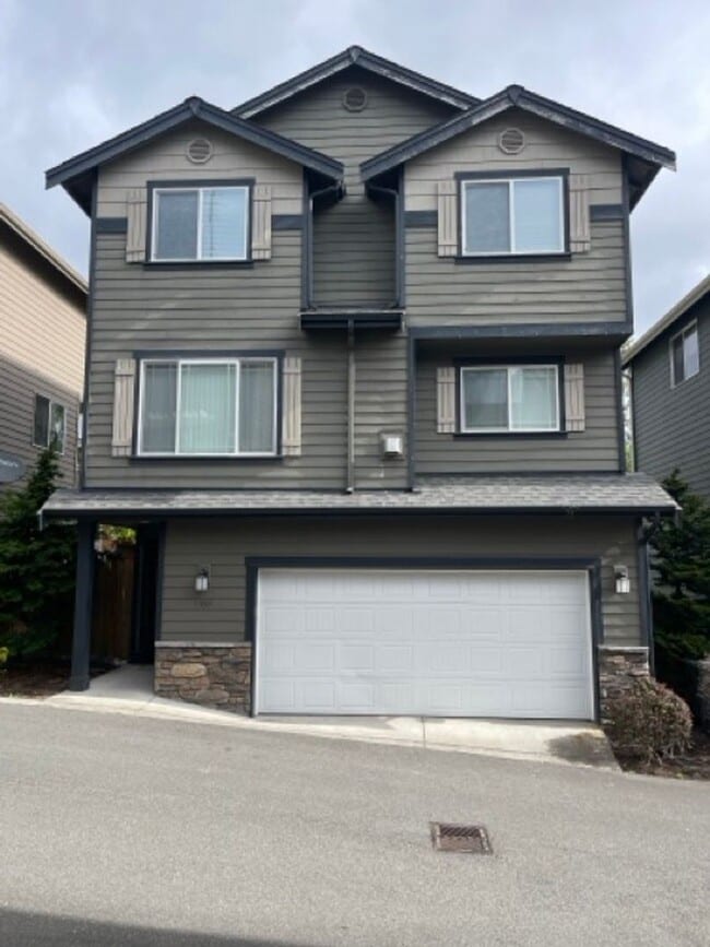 Building Photo - Extremely Gorgeous 3 Bedroom Home for Rent in Lynnwood