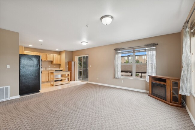 Bright Cheery Apartment - Bright Cheery Apartment