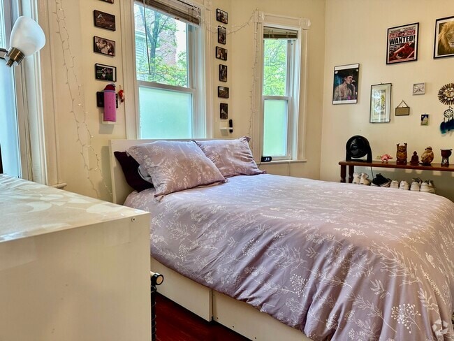 Building Photo - 12-14 Marcella St. Unit 2 Rental