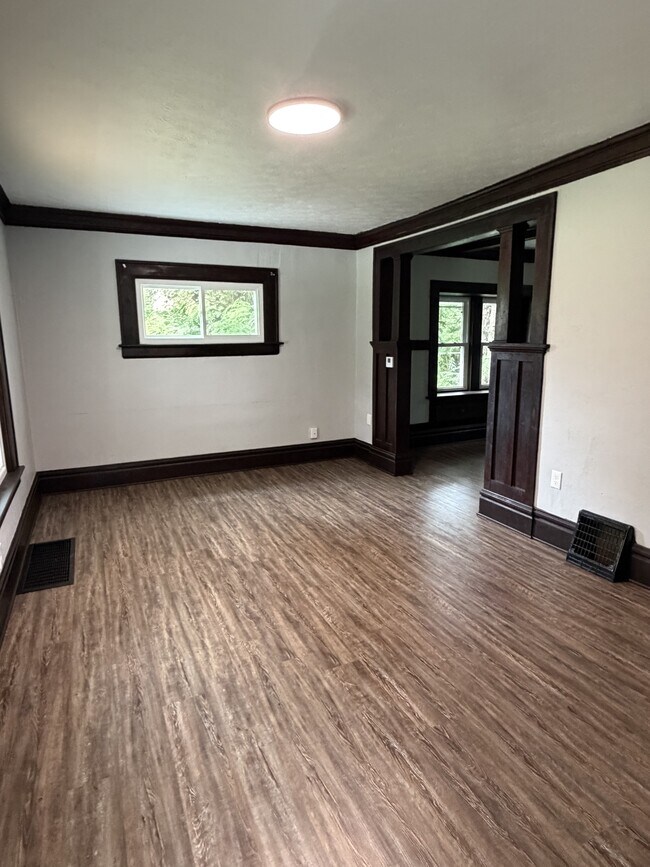 Photo - 1031 Fairbanks Pl