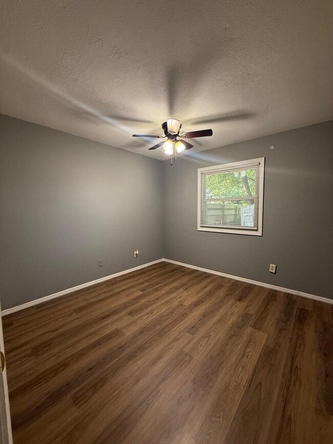 Photo - 1220 Afterglow Ct
