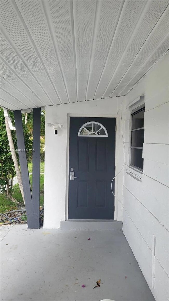 Photo - 821 NE 6th St Unit 1