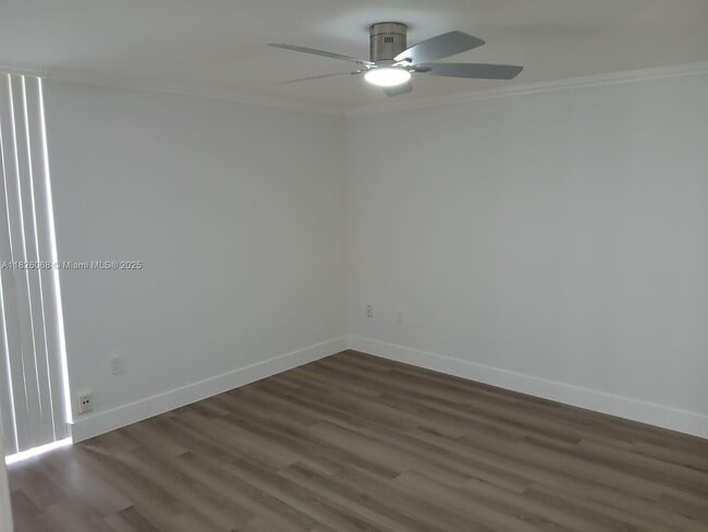 Building Photo - 6955 NW 186th St Unit F110 Rental