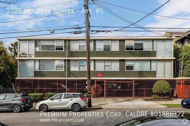 Building Photo - 2325 Woolsey St Rental
