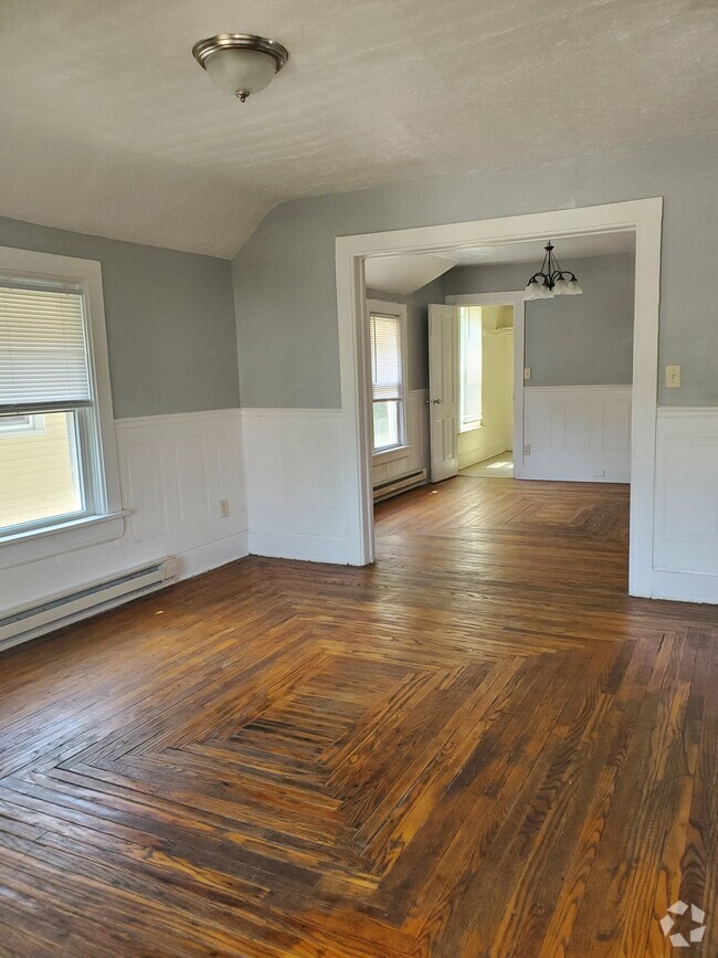 Living Room from Front Door - 1816 Villa St Unit Upper Rental