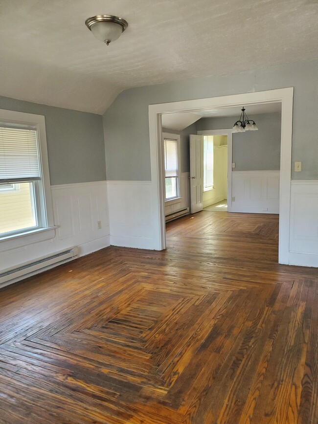 Living Room from Front Door - 1816 Villa St Apartments Unit Upper