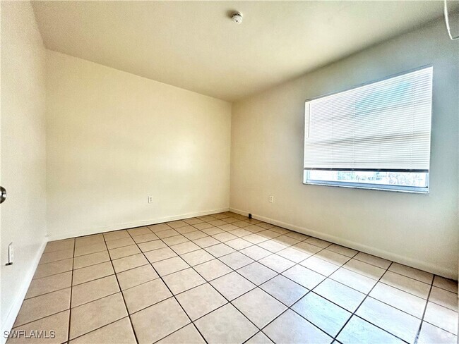 Building Photo - 2105 Canal St Unit 6 Rental