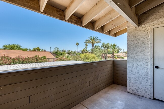 Gorgeous 2 bedroom, 2 bathroom in the Hear... - Gorgeous 2 bedroom, 2 bathroom in the Hear... House