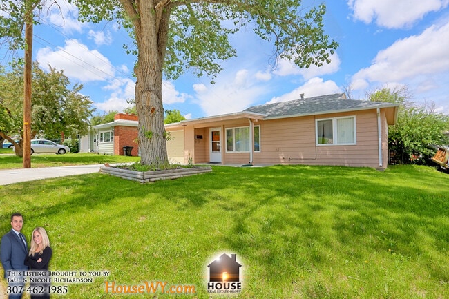 Building Photo - 106 N Nebraska Ave