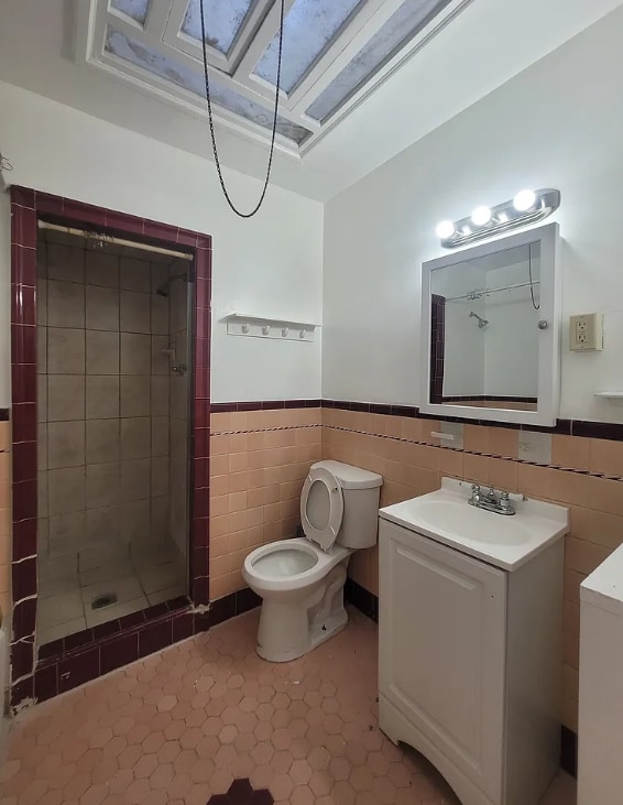 Photo - 5908 Castor Ave