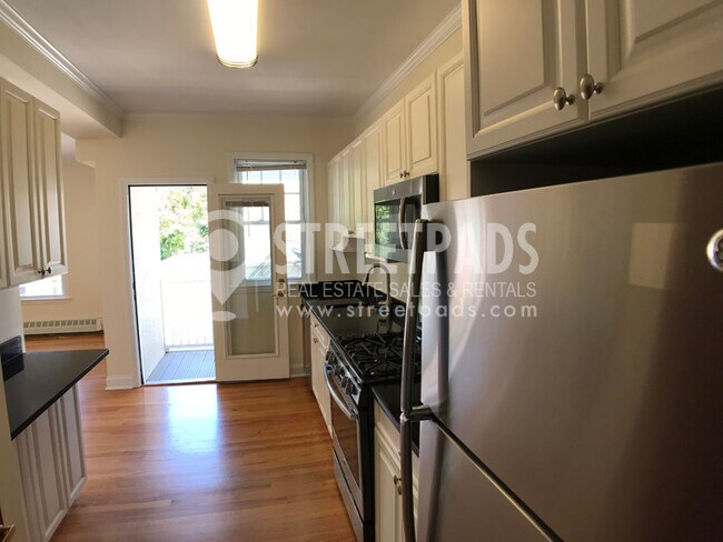 Photo - 65 Langdon St Unidad 12