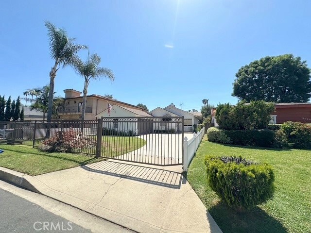 Building Photo - 14722 Addison St