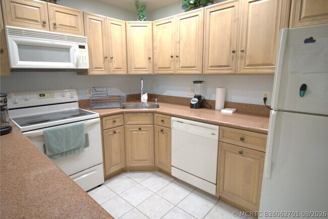 Photo - 3561 Pine Needle Dr Unit D-2