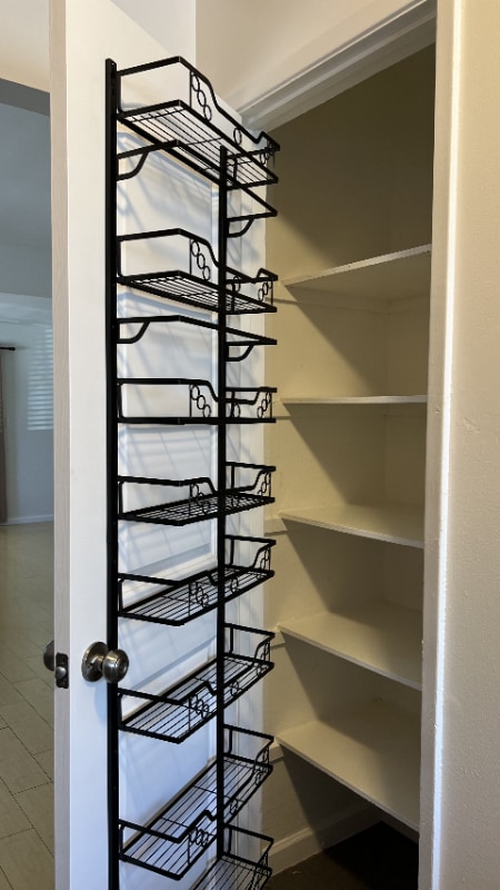 Photo - 2090 Aldengate Way