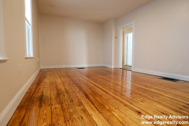 Photo - 151 Murdock St Unidad 1