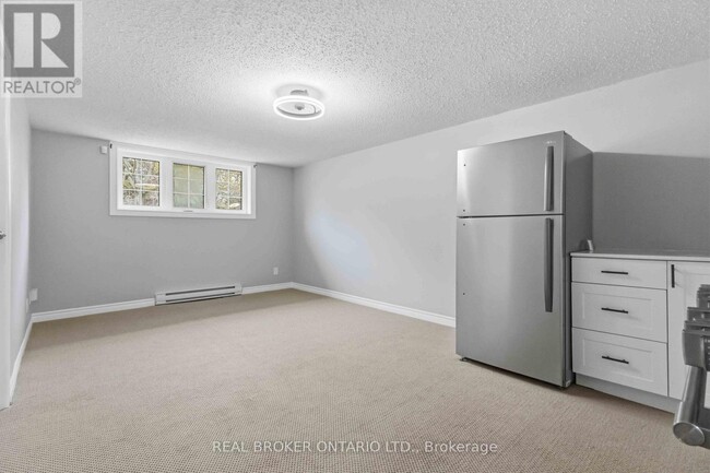 Photo - 1306 Valley Dr