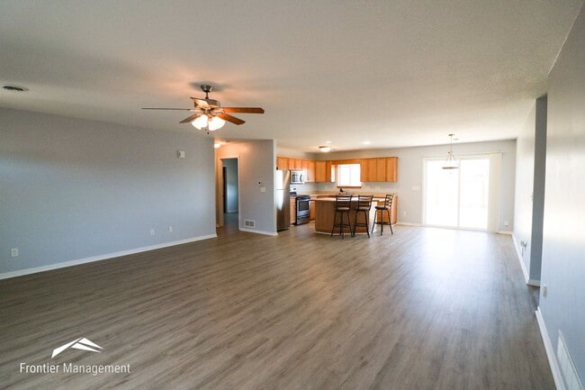 Photo - 3 Bedroom Ranch-Style Home in Quiet Neighb...
