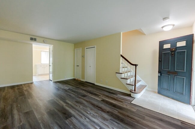 Photo - Green Hills Condo in the Georgetown