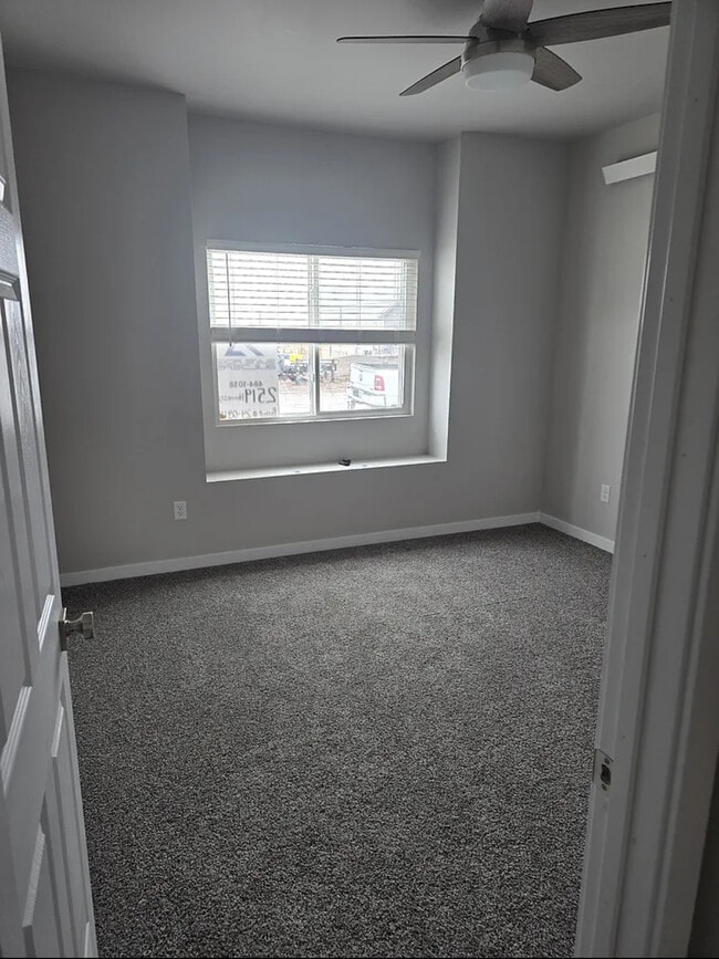 Photo - 2503 Hennessy Dr