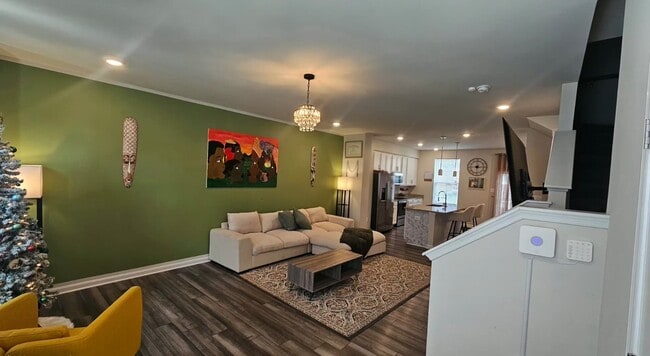 Photo - 106 Extrovert Dr