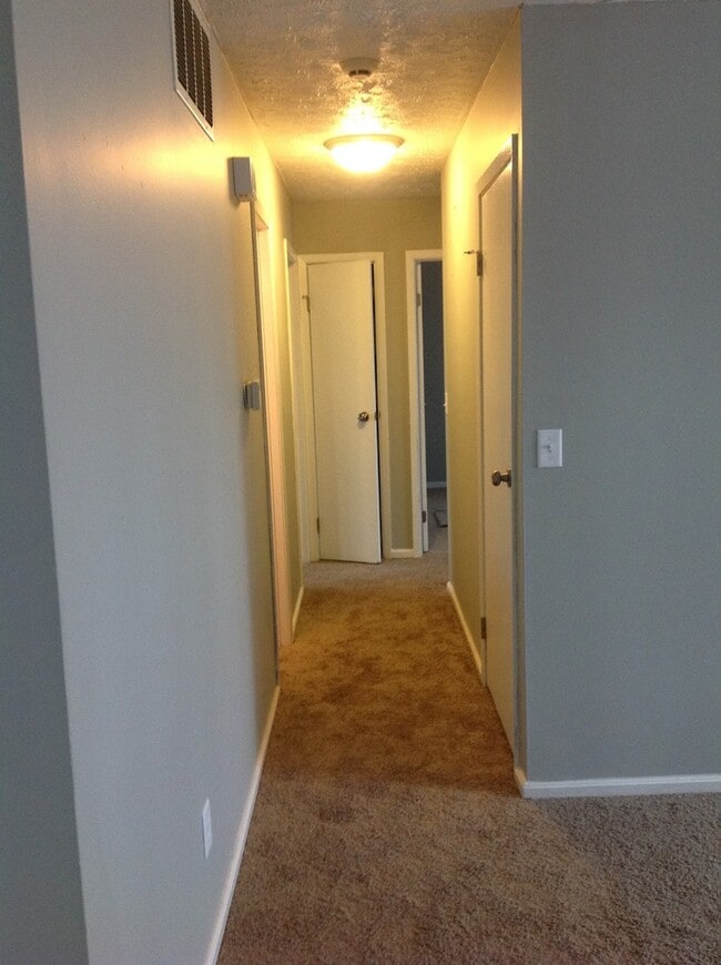 Photo - Southside 3 Bedroom with Fenced Yard!