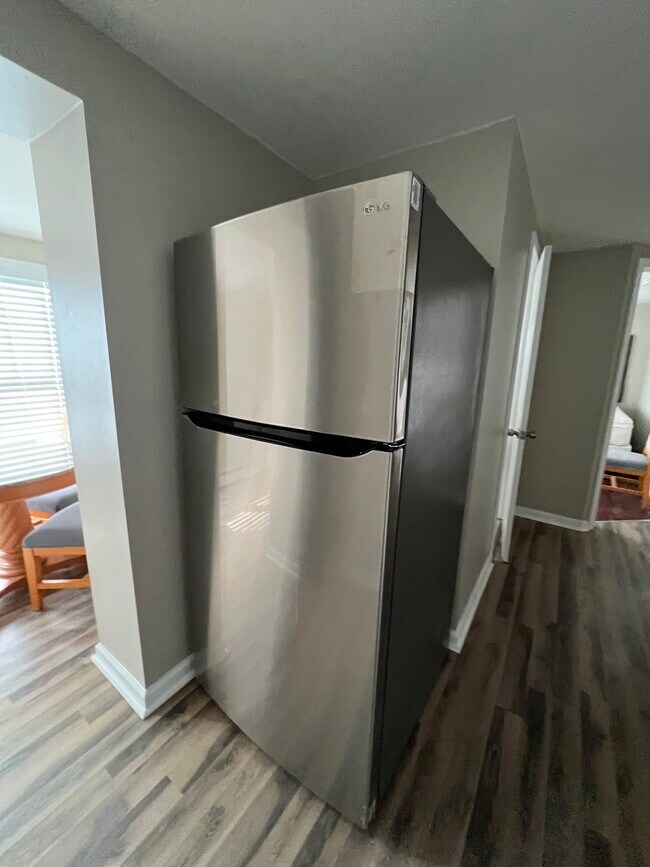 727 Atlantic Ave Unit Ground Floor