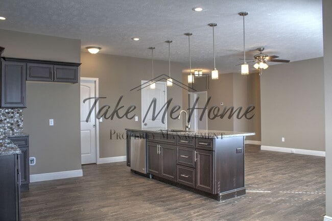 Photo - Springfield Schools with Strafford Address!