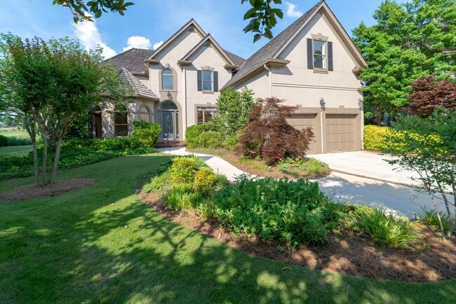 Building Photo - 3200 Brookside Dr Rental