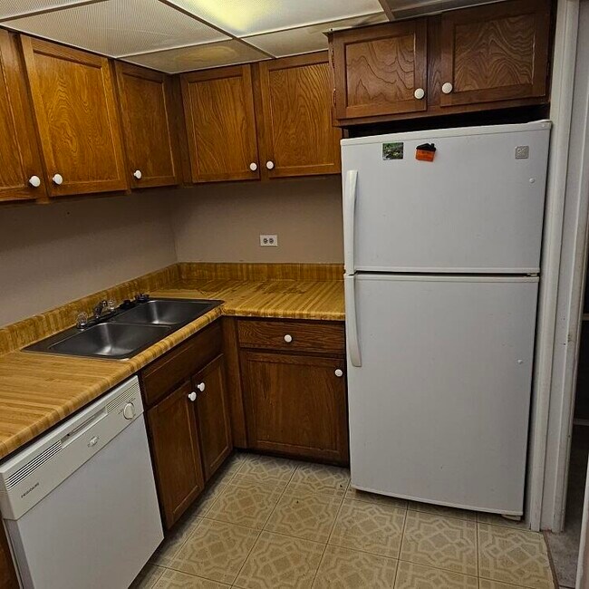 Photo - 3690 Inverrary Dr Unit 2Y