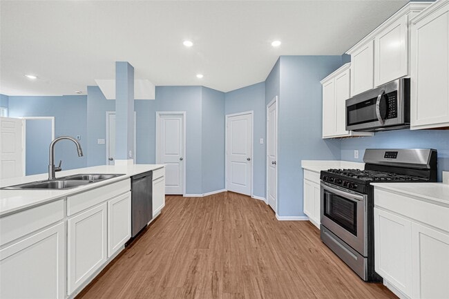 Photo - 1922 Ballesteros St