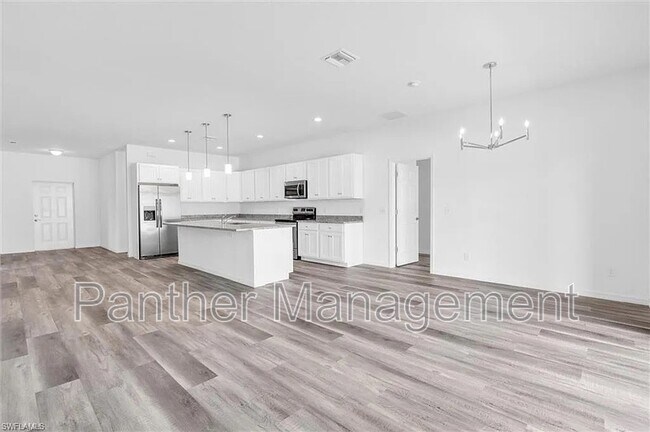 Photo - 422 NE 20th Terrace House