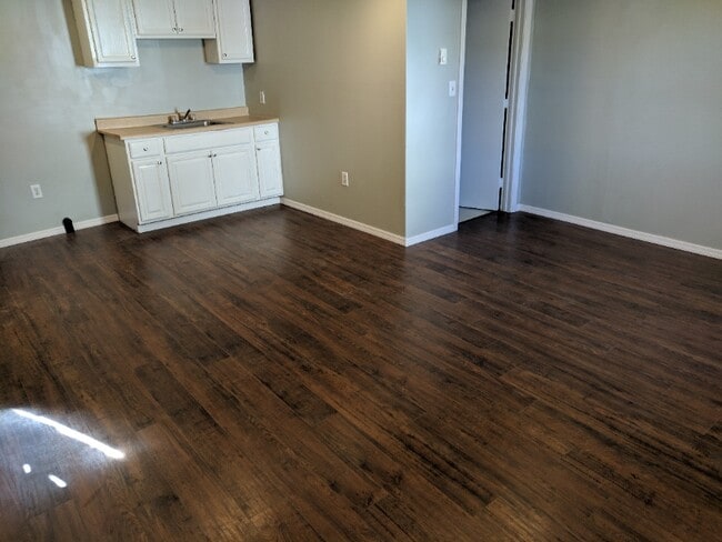 Photo - 1172 Wyoming Ave Unit Front C