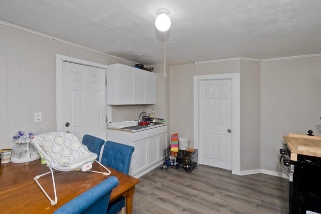 Photo - 3 St Paul St Unit 1